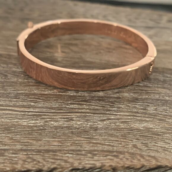 Stella & Dot Small Rebel Bangle Bracelet Rose Gold "You Do You" Quote Hinge NWOT - Picture 8 of 16